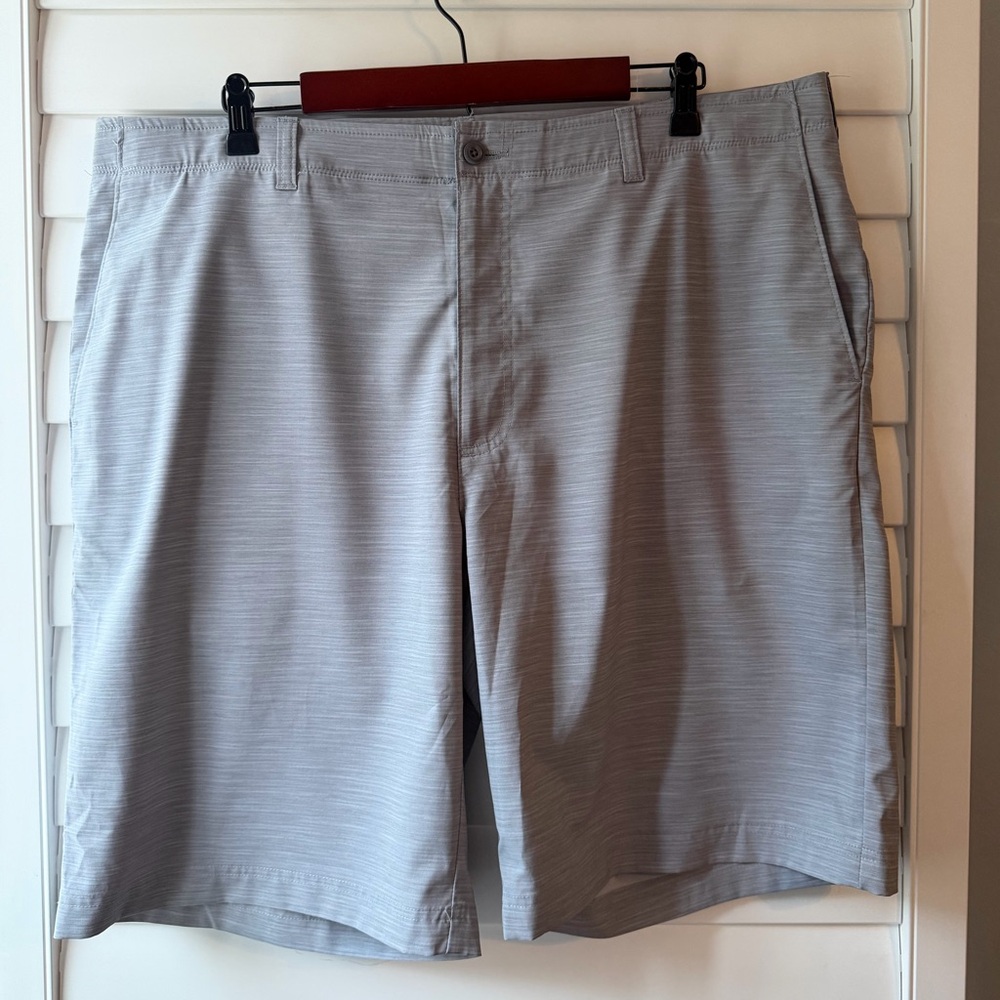 Ben Hogan Performance Golf Shorts Men’s Size 40 Gray